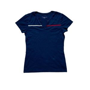 Women’s V-neck Tommy Hilfiger shirt!